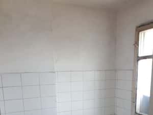 Apartament 1 camera  Micro38 et4/4 ,bloc mixt ,N-uri ,izolatie noua — miniatura 3