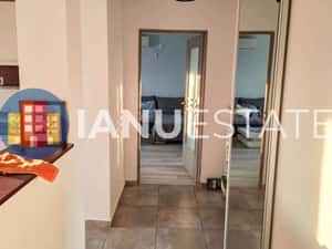 Timpuri Noi 10` Metrou Nerva Traian Mall Vitan Renovat Spatios — miniatura 6