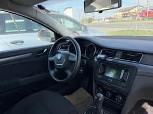 Skoda Superb 1.4 TSI 125 CP, 2009, 200.000 km — miniatura 6