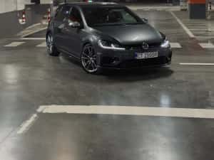 VW Golf 7.5 R 310Cp 4x4