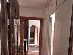 Apartament cu 2 camere, semidecomandat, 55 mp, etaj 3,Piata Rodului ,