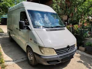Vindem AUTOUTILITARA MERCEDES SPRINTER 211CDI3550, anul 2000 — miniatura 9