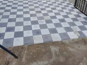 Fabricam pavaje si pavele model 20x20 combinat Oferim montaj și transp — miniatura 2