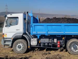 Inchiriez mini excavator buldoexcavator dumper bascula cilindru — miniatura 3