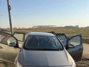 Opel astra J  2017 — miniatura 2