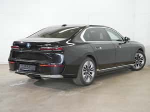 BMW 750 Hibrid Second-hand 2024 — miniatura 2