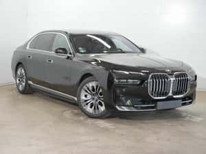 BMW 750 Hibrid Second-hand 2024 — miniatura 4