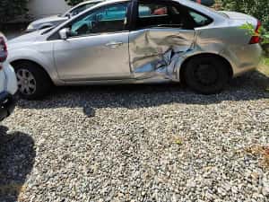FORD FOCUS  avariat 1,6i — miniatura 4