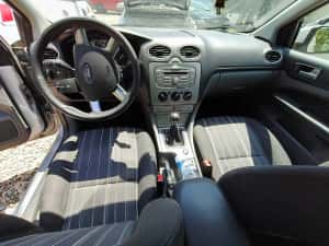 FORD FOCUS  avariat 1,6i — miniatura 7