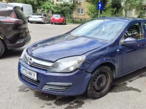 Opel Astra H cutie automata in avarie — miniatura 10