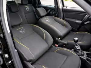 Dacia Duster 4x4 2015 — miniatura 8