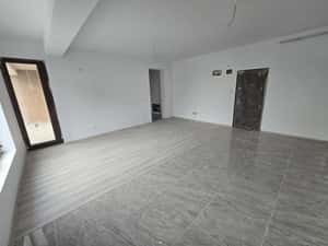 Nou. Spatios - 53 mp. Langa Eso - statie E3. Pozitie excelenta. Disponibil imediat. — miniatura 4