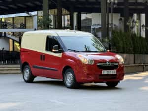 Opel Combo 1.3 Disel Caddy 2019 Clima Navi CarPlay senzori de parcare carlig remorcare Euro 6 130.000 km — miniatura 2