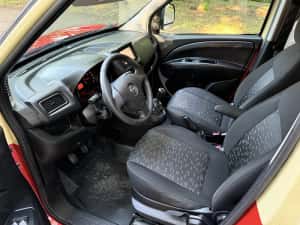 Opel Combo 1.3 Disel Caddy 2019 Clima Navi CarPlay senzori de parcare carlig remorcare Euro 6 130.000 km — miniatura 8