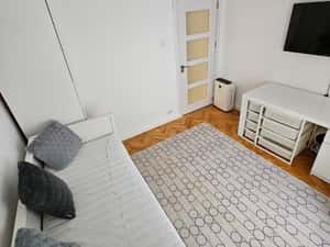 Inchiriez apartament 3 camere langa metrou Costin Georgian — miniatura 3