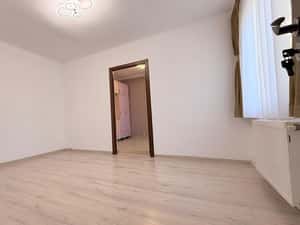 2 camere Vitan Mall — miniatura 4