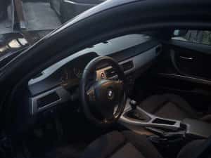 Bmw e90 320d variante auto moto — miniatura 7