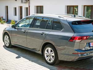 Volkswagen Golf Variant 1.0 TSI Life — miniatura 3