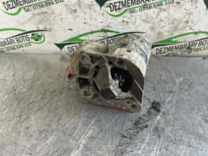 Electromotor 8200 584 664 Dacia Logan prima generatie