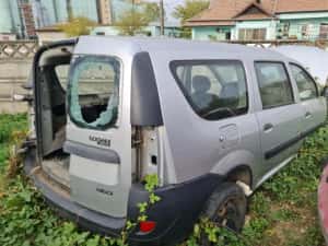 Electromotor 8200 584 664 Dacia Logan prima generatie — miniatura 5