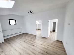 Ultracentral, catedrala, Hale, 4 camere pt birouri sau locuinta