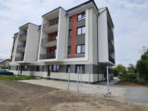 Apartament 2 camere, etajul 2, cu parcare, pe Calea Urseni, fără comision!!!