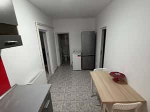 2 camere curte Cora Alexandriei — miniatura 1