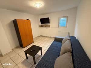 2 camere curte Cora Alexandriei — miniatura 5