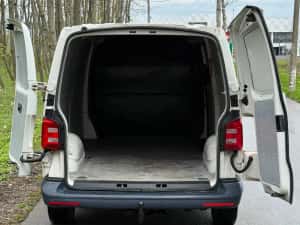 VW Transporter T6 Lung 2.0TDI 150 CP  Manual 2018 Km Reali — miniatura 8