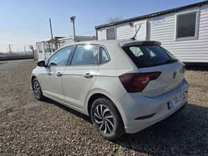 Volkswagen Polo 2022, 62.668 km, 12.000 EUR — miniatura 5