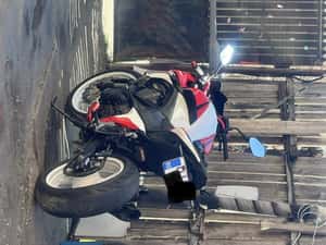 De vanzare motocicleta KAWASAKI  ZR800CE — miniatura 8