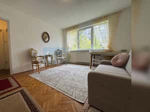 COMISION 0%Apartament 2camere,etajul 1/4,balcon 5mp, zona HOTEL ROYAL — miniatura 4