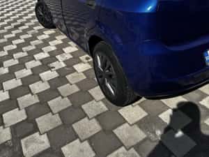 Fiat grande punto — miniatura 10