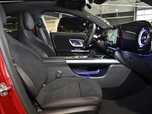 Mercedes-Benz CLA 200 Sport / Coupe 2025 — miniatura 6