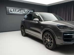 Porsche Cayenne Automată 305 HP Hibrid (B/E) - 2023