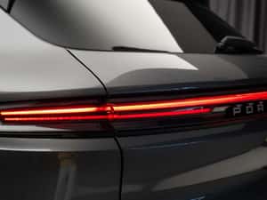 Porsche Cayenne Automată 305 HP Hibrid (B/E) - 2023 — miniatura 6