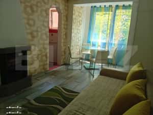 Apartament Cu O Camera Etaj Intermediar