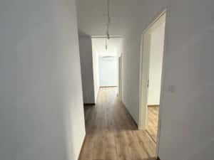 3 camere Giroc — miniatura 2