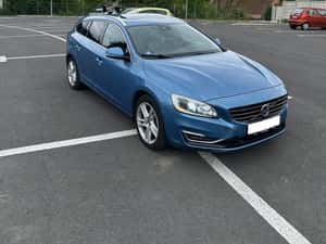 Volvo V60 Plug-in Hybrid – 2013 / VIN model 2014 — miniatura 2