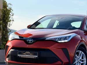 Toyota C-HR Automată 122 HP Hibrid (B/E)