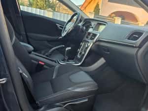 Volvo V40 2.0 D2 * An 2017 * Euro 6 * Cutie Manuala — miniatura 10