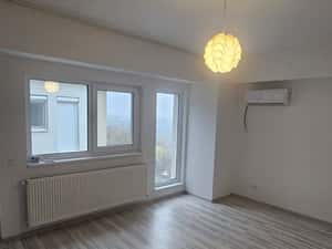 Apartament decomandat 2 camere zona Bulevardul Dacia — miniatura 5
