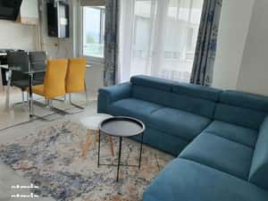 Apartament de închiriat