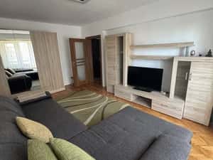 Apartament 2 camere | decomandat | etaj 1 | zona Decebal — miniatura 5