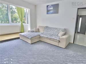 Apartament cu 3 camere si parcare zona Gemenii de inchiriat — miniatura 3