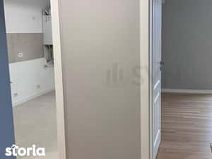 2 Camere Sisesti Bloc boutique — miniatura 4