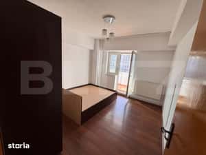 Apartament 3 camere decomandat,88 mp Central, zona Universitatii Oport — miniatura 5