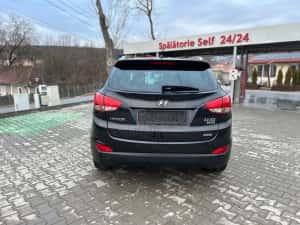 Vând Hyundai ix 35 cu 184 cp. — miniatura 3
