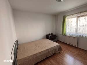 Ofer spre inchiriere apartament 2 camere — miniatura 4