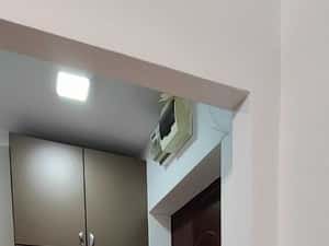 Titan 1 Decembrie 1918 , metrou 1 minut bloc stradal vedere spate — miniatura 6